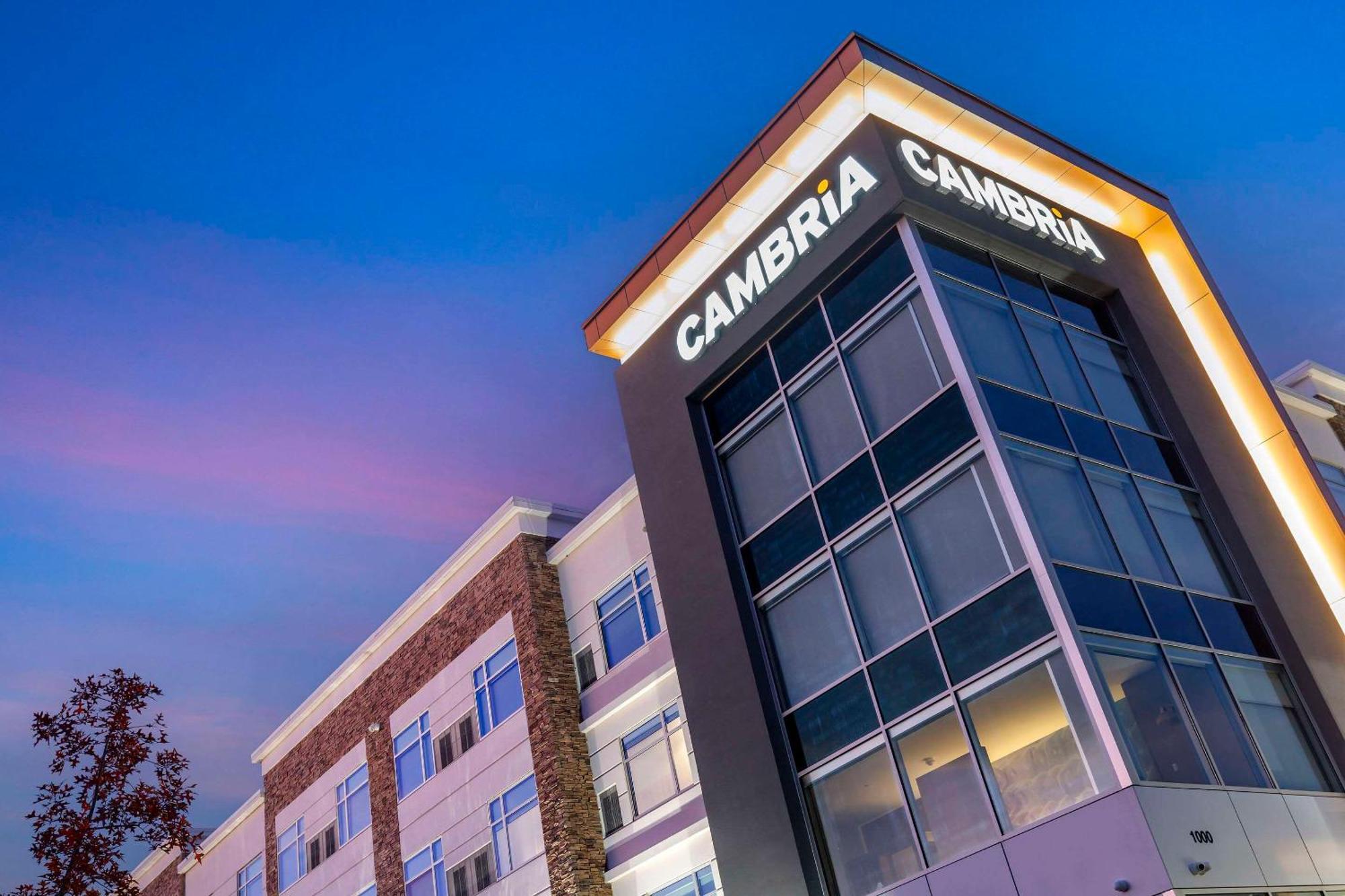 Cambria Hotel Manchester South Windsor Exterior foto